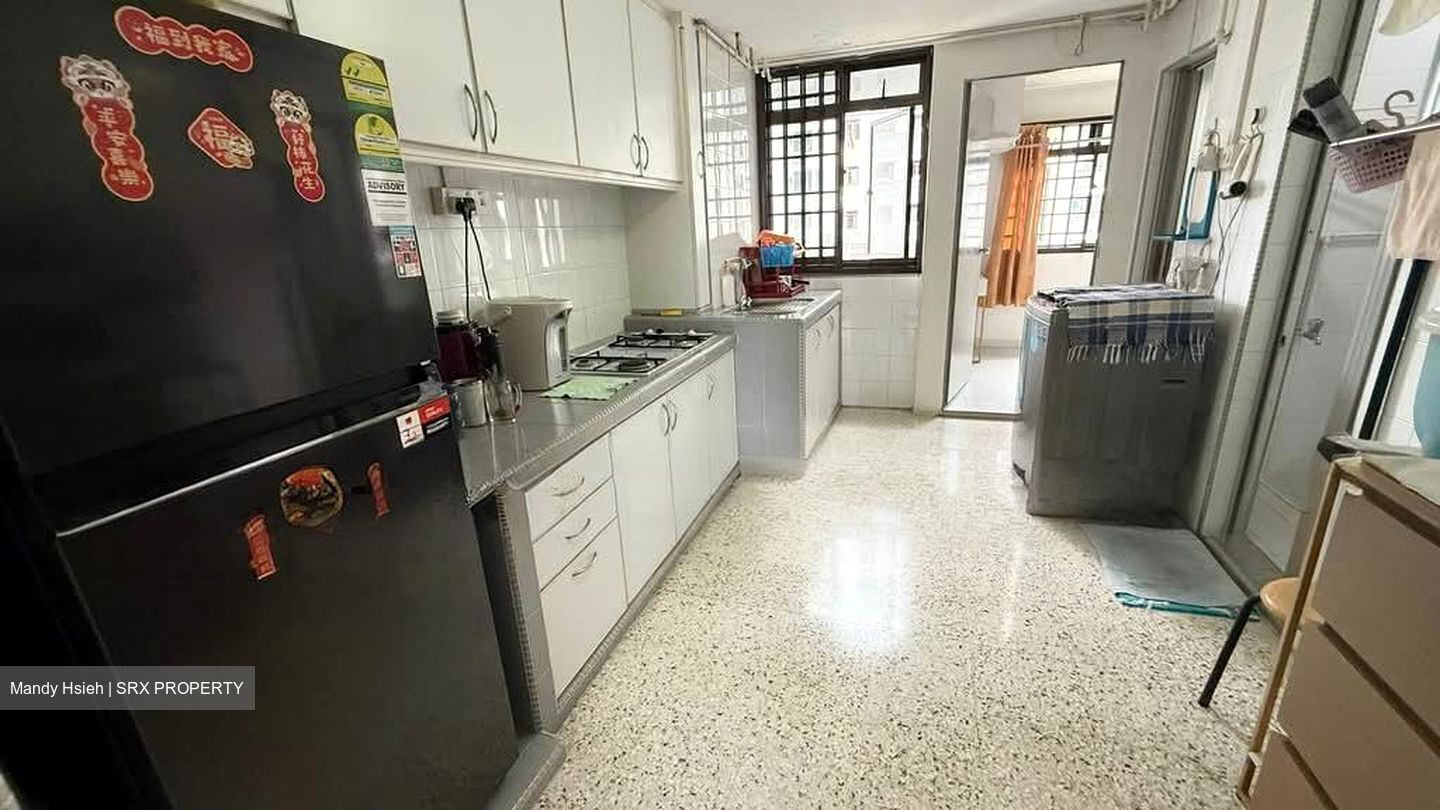 Blk 28 New Upper Changi Road (Bedok), HDB 3 Rooms #558266691